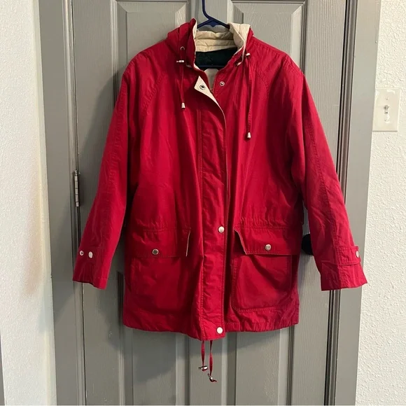 London Fog Red Jacket with Green Quilted lining - Picture 4 of 12